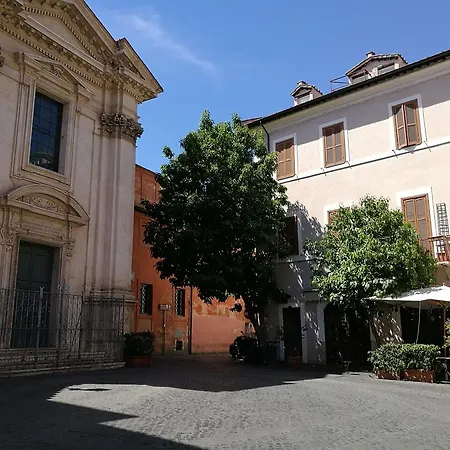 The Kiss Apartamento Roma